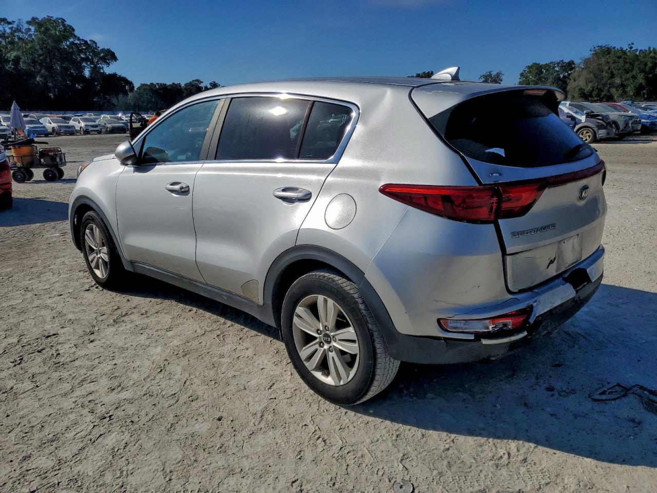 2019 KIA SPORTAGE LX photo 2