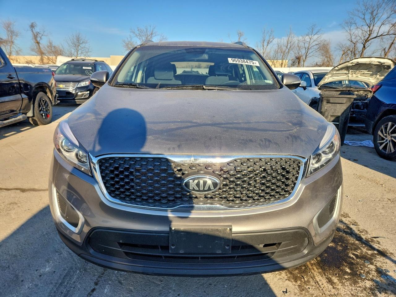 2017 KIA SORENTO LX photo 5