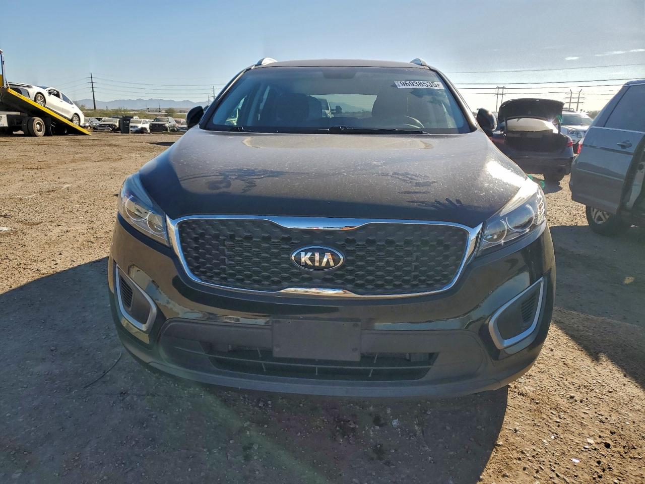 2016 KIA SORENTO LX photo 5