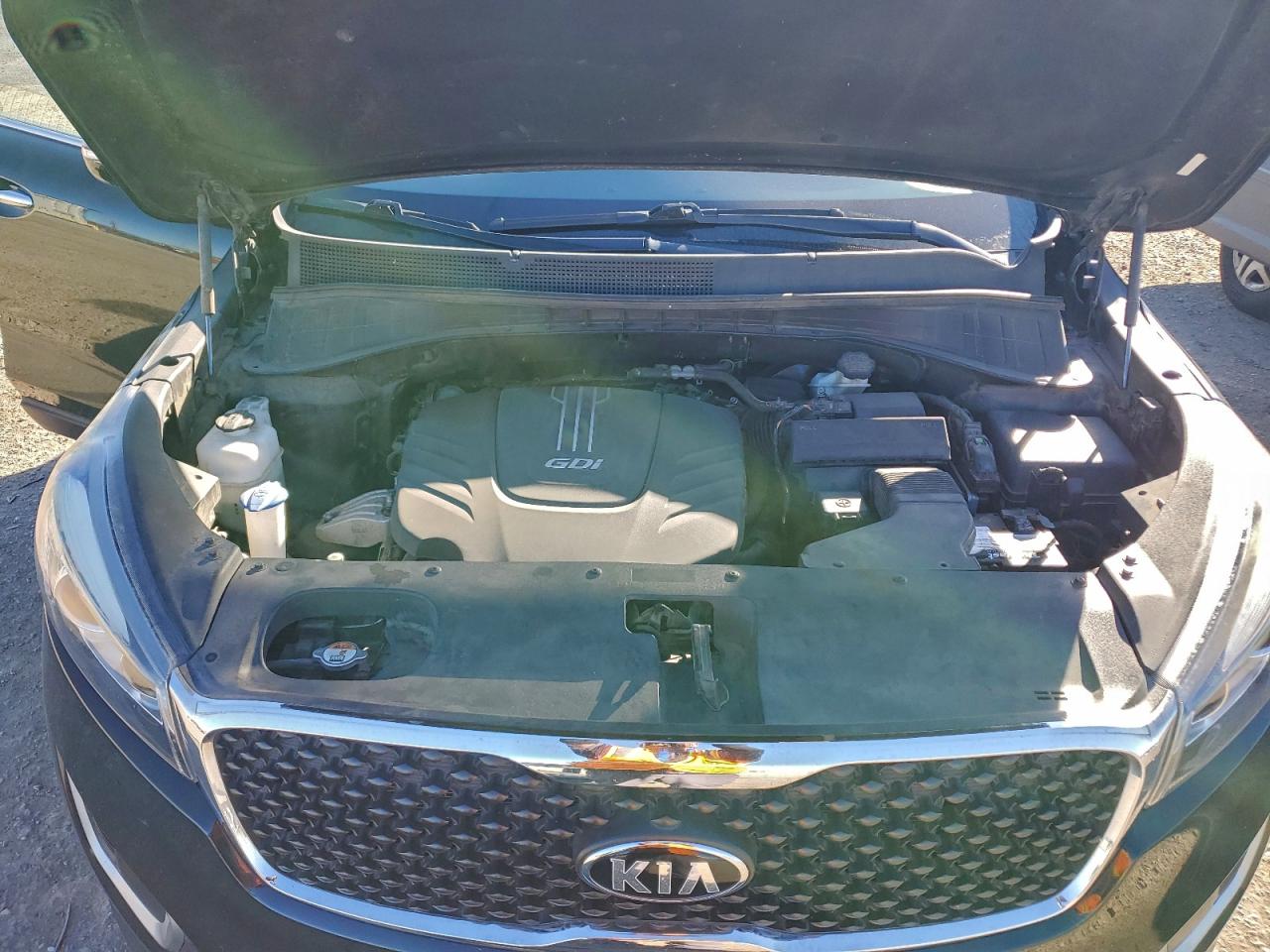 2016 KIA SORENTO LX photo 11