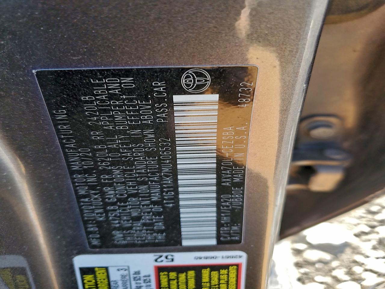 2021 TOYOTA CAMRY SE photo 12