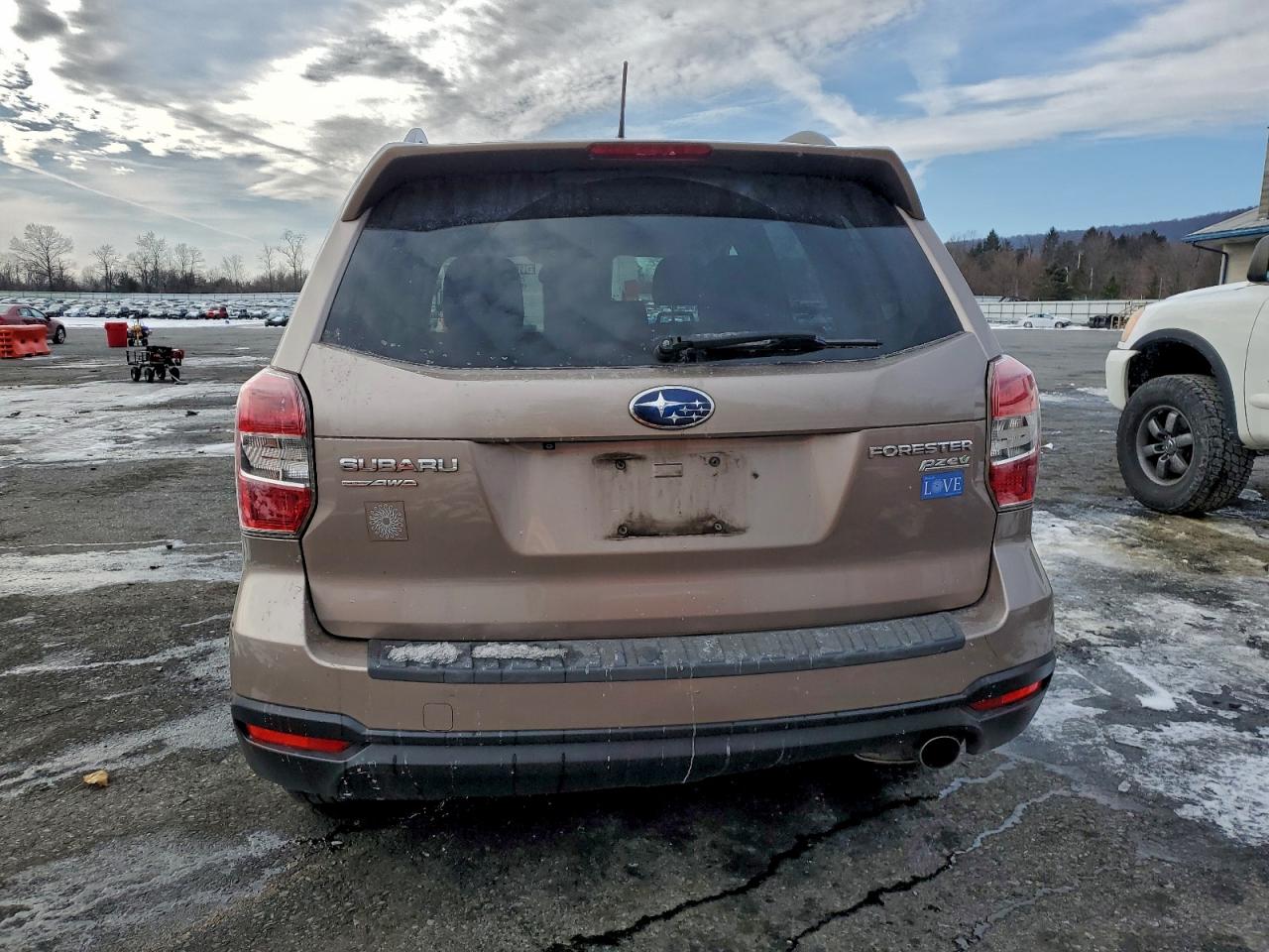 2015 SUBARU FORESTER 2.5I LIMITED photo 6