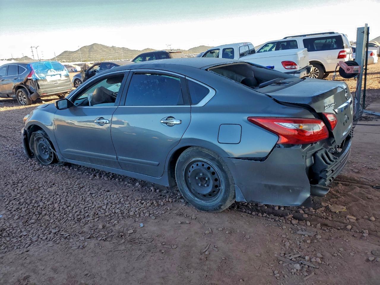 2016 NISSAN ALTIMA 2.5 photo 3
