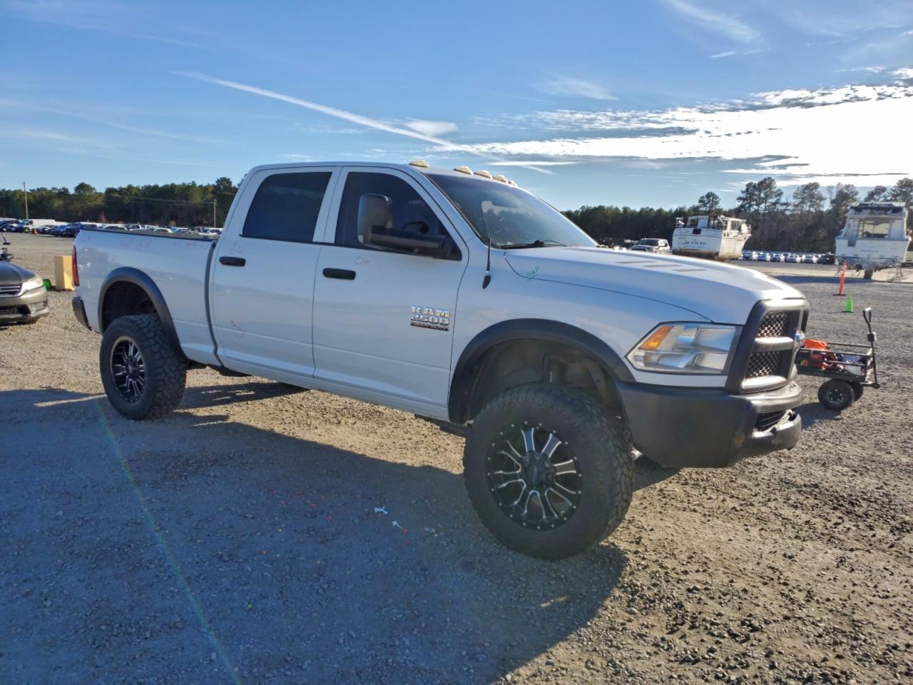 2017 RAM 2500 ST photo 7