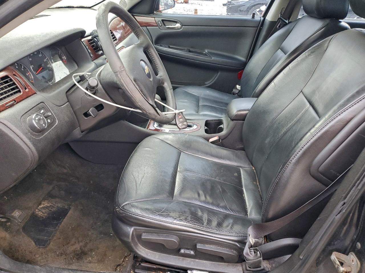 2009 CHEVROLET IMPALA photo 7