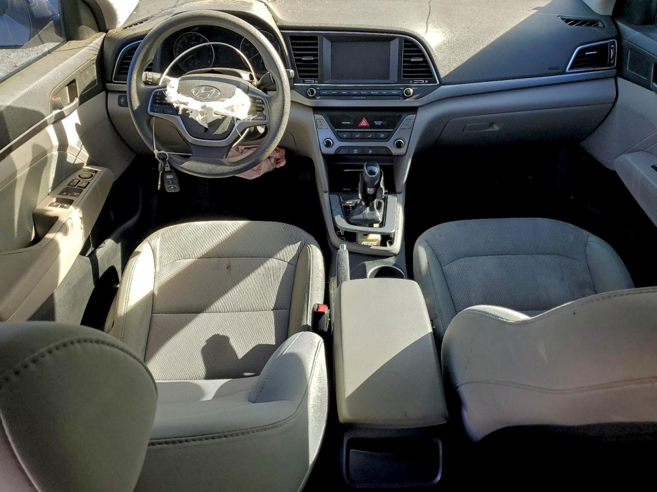 2017 HYUNDAI ELANTRA SE photo 15