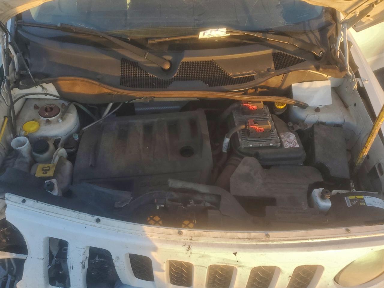 2014 JEEP PATRIOT LATITUDE photo 12