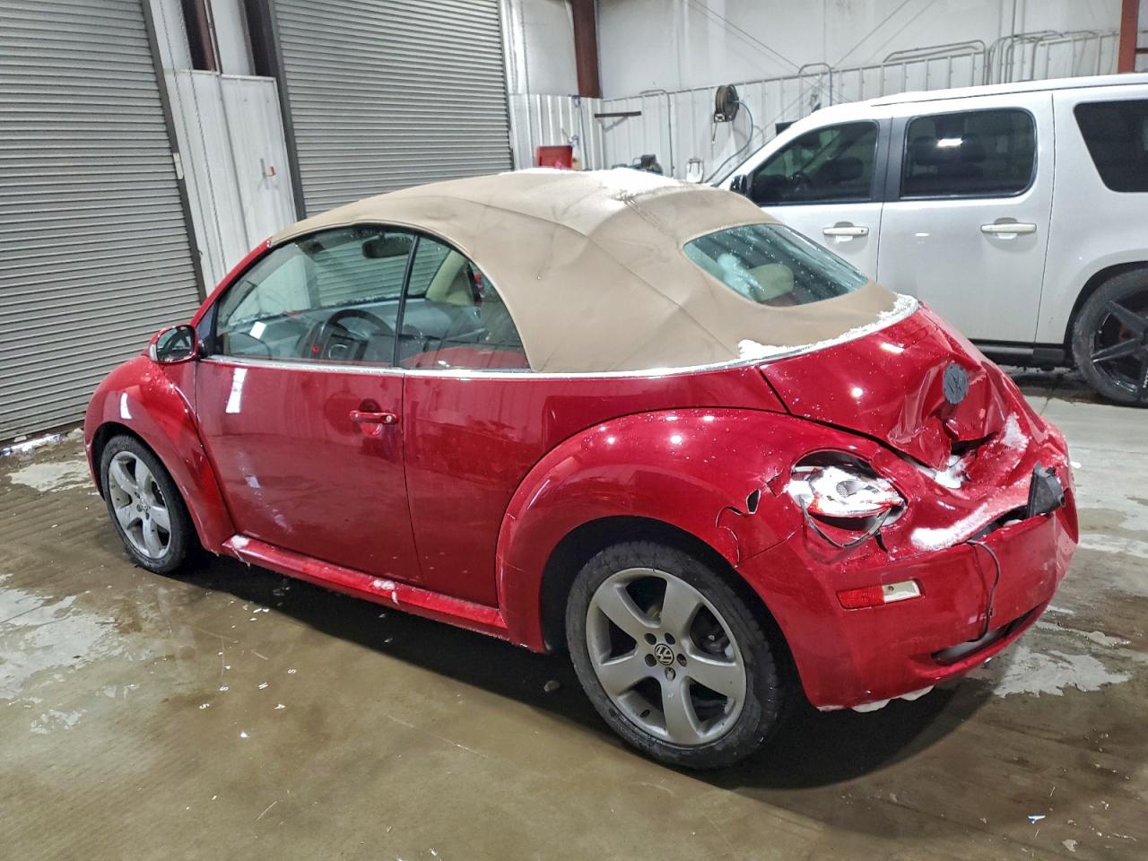 2006 VOLKSWAGEN NEW BEETLE CONVERTIBLE OPTION PACKAGE 2 photo 2