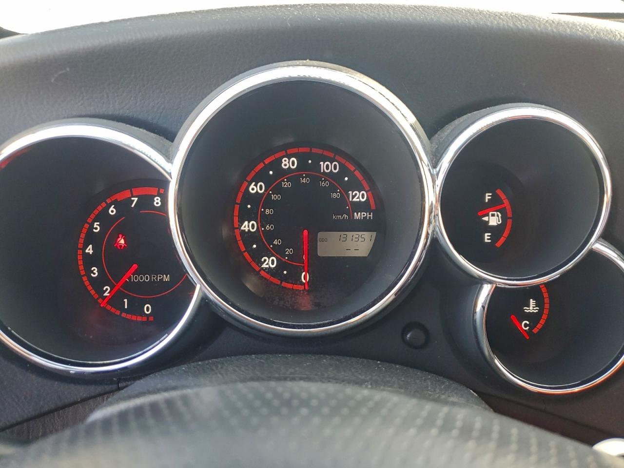 2007 TOYOTA COROLLA MATRIX XR photo 9