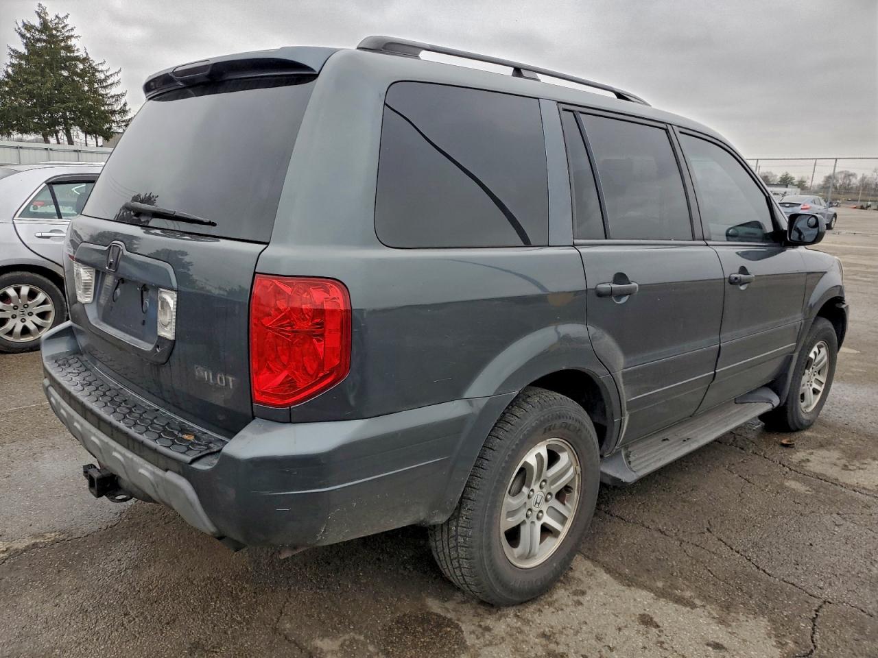 2004 HONDA PILOT EXL photo 3
