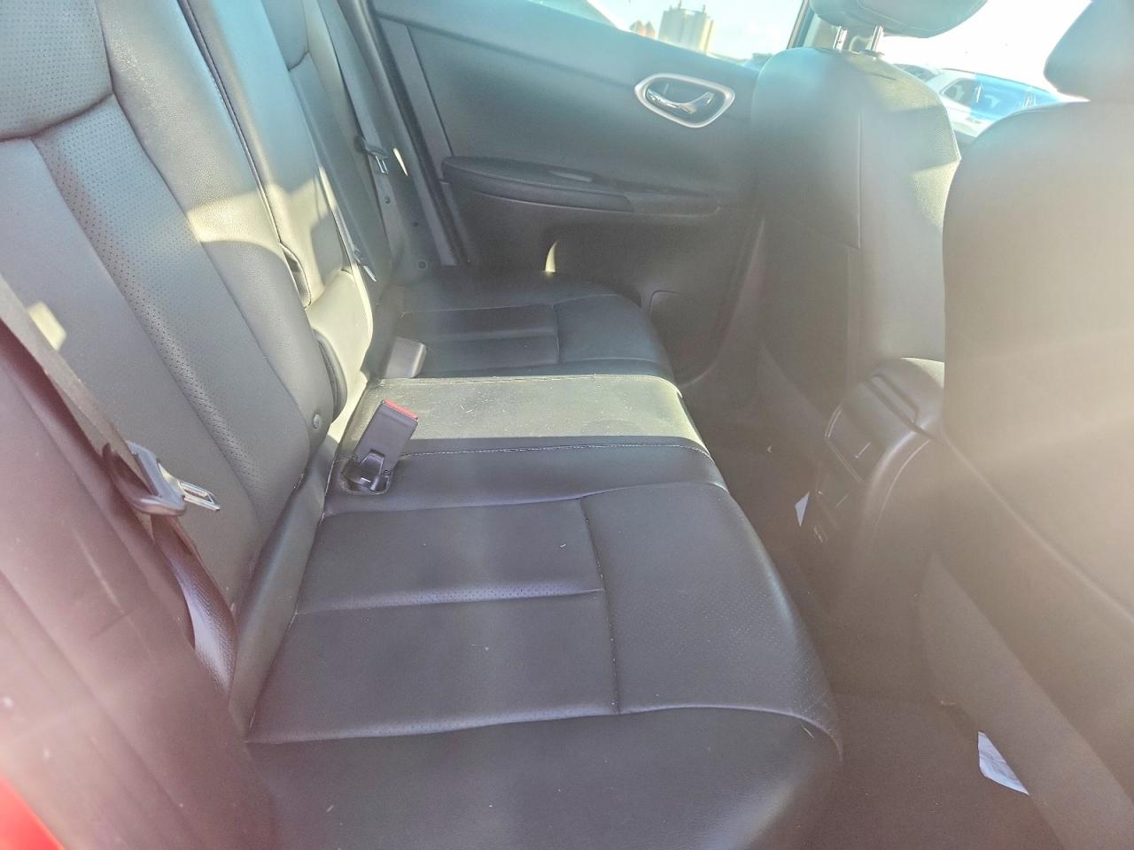 2019 NISSAN SENTRA S photo 10