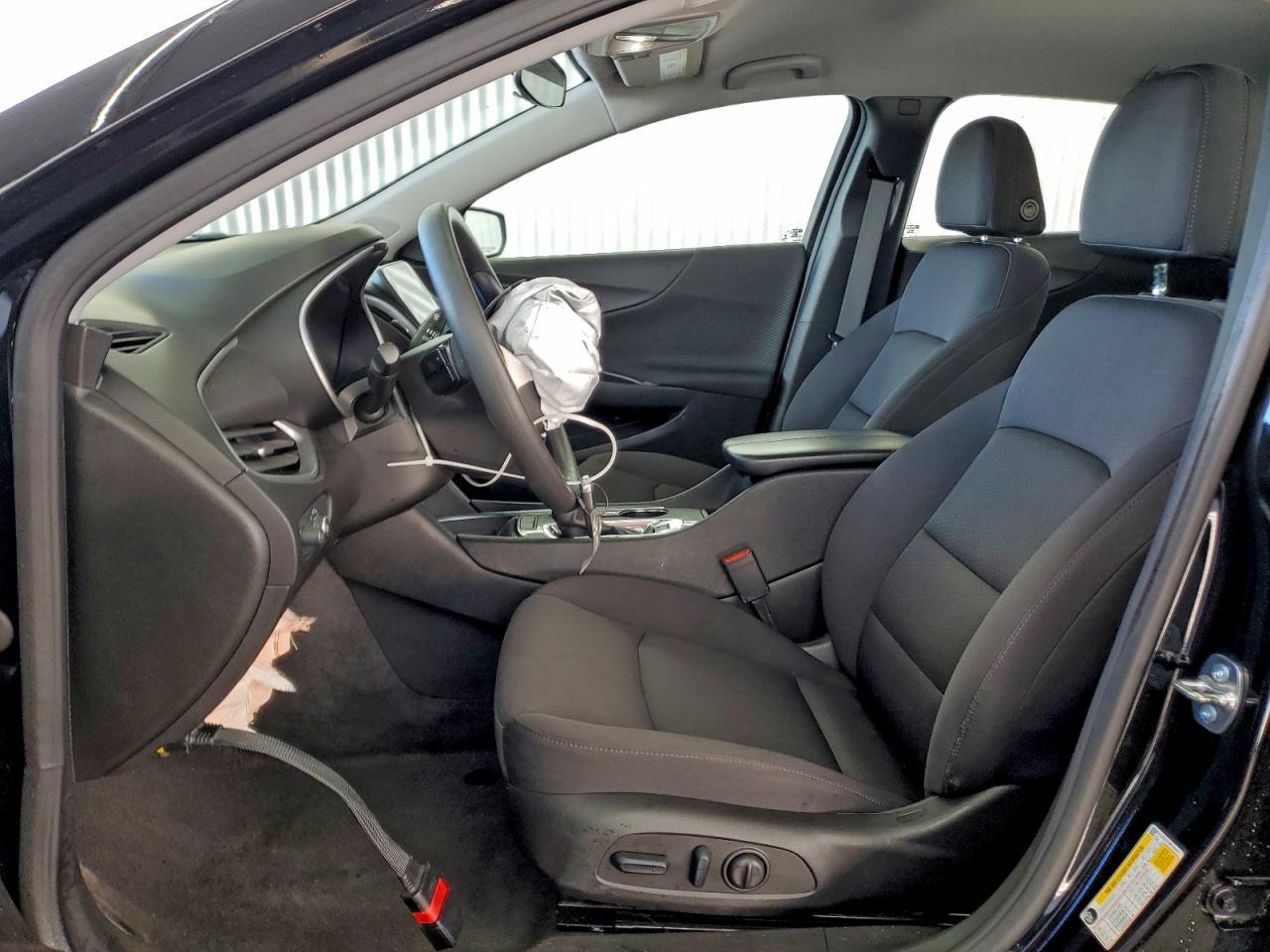 2024 CHEVROLET MALIBU LT photo 7