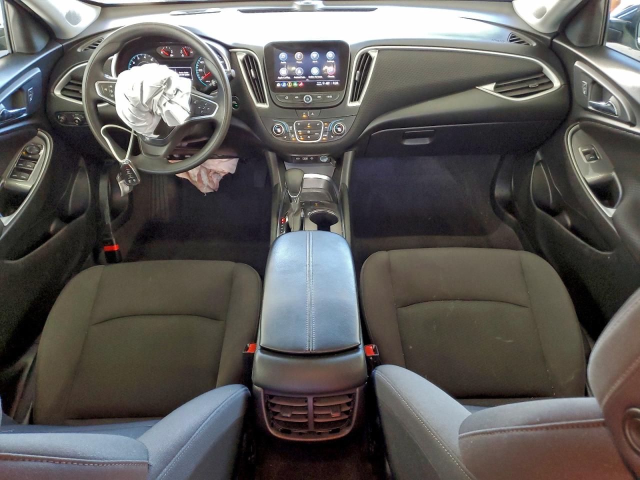 2024 CHEVROLET MALIBU LT photo 8