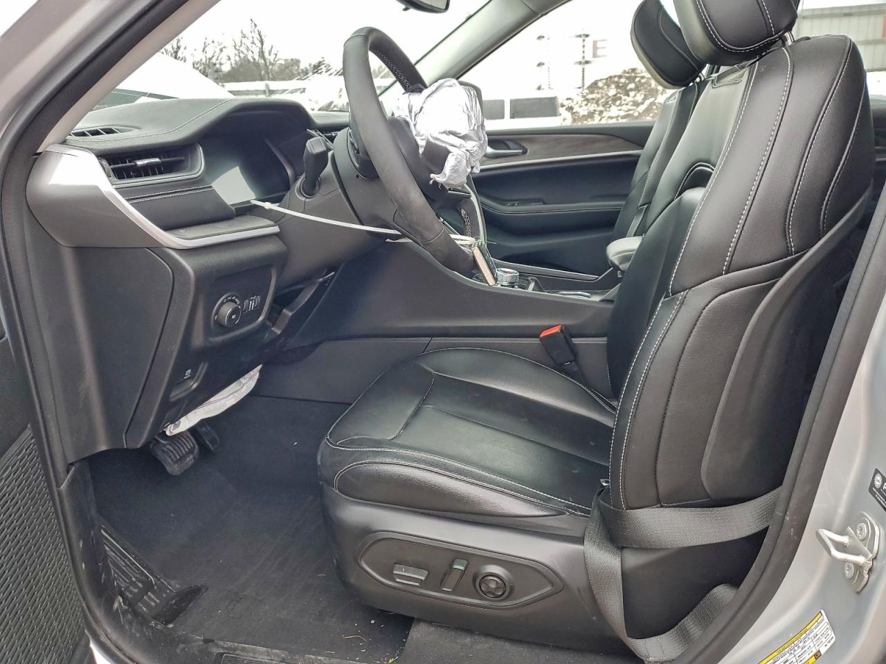 2024 JEEP GRAND CHEROKEE LIMITED photo 13
