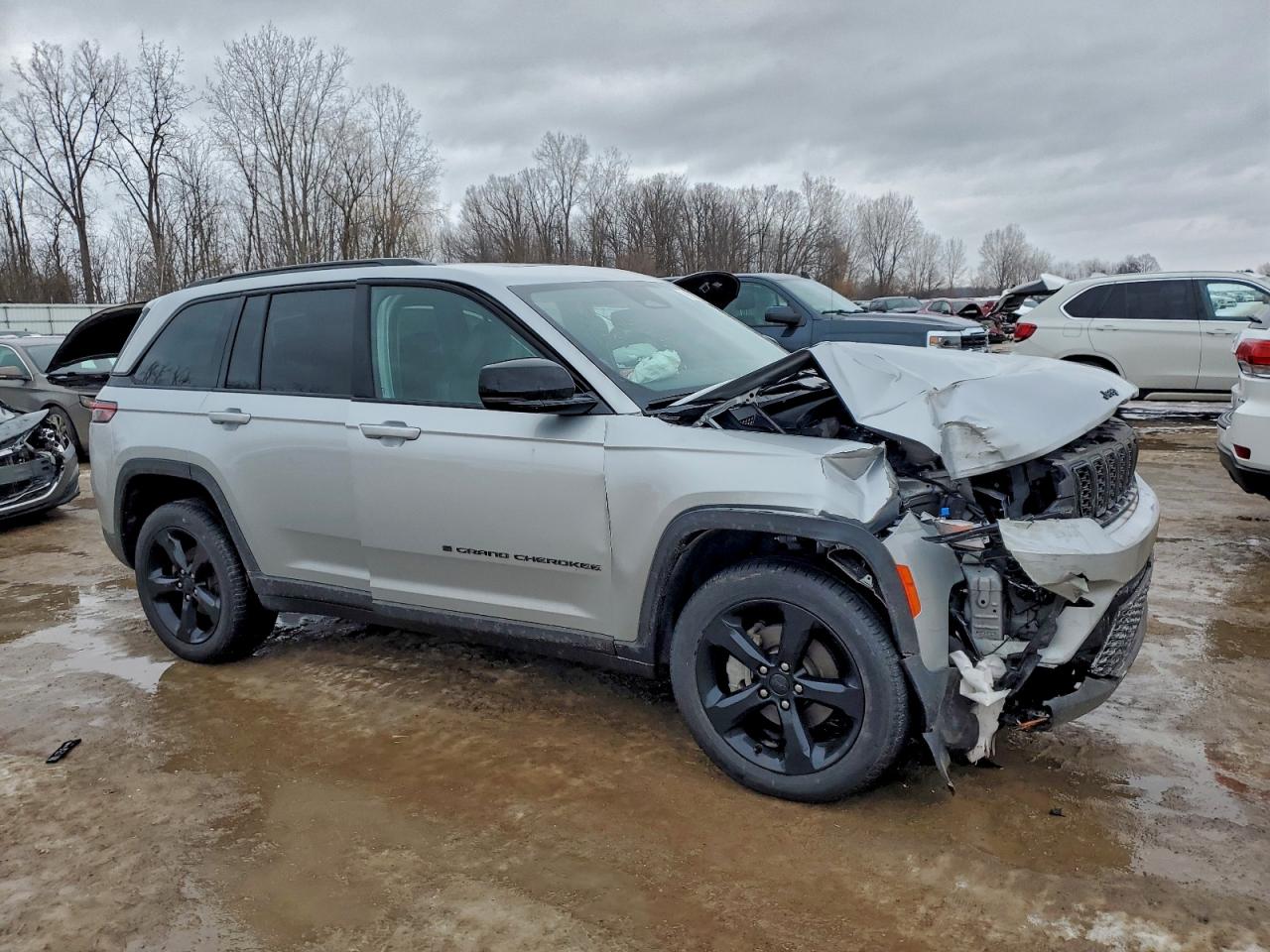 2024 JEEP GRAND CHEROKEE LIMITED photo 7