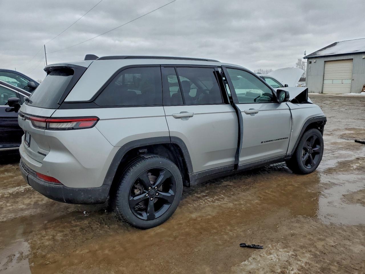 2024 JEEP GRAND CHEROKEE LIMITED photo 5
