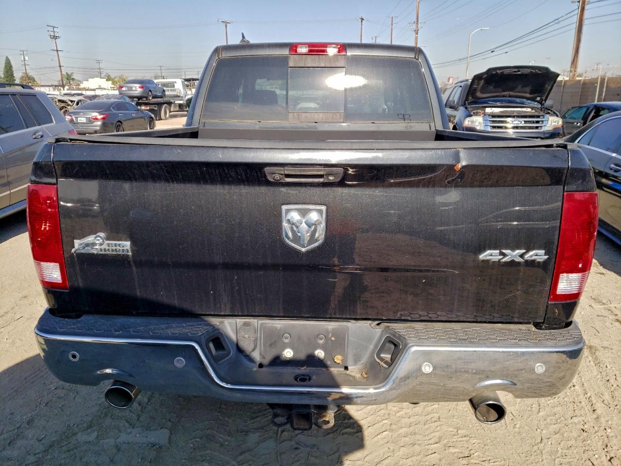 2016 RAM 1500 SLT photo 6
