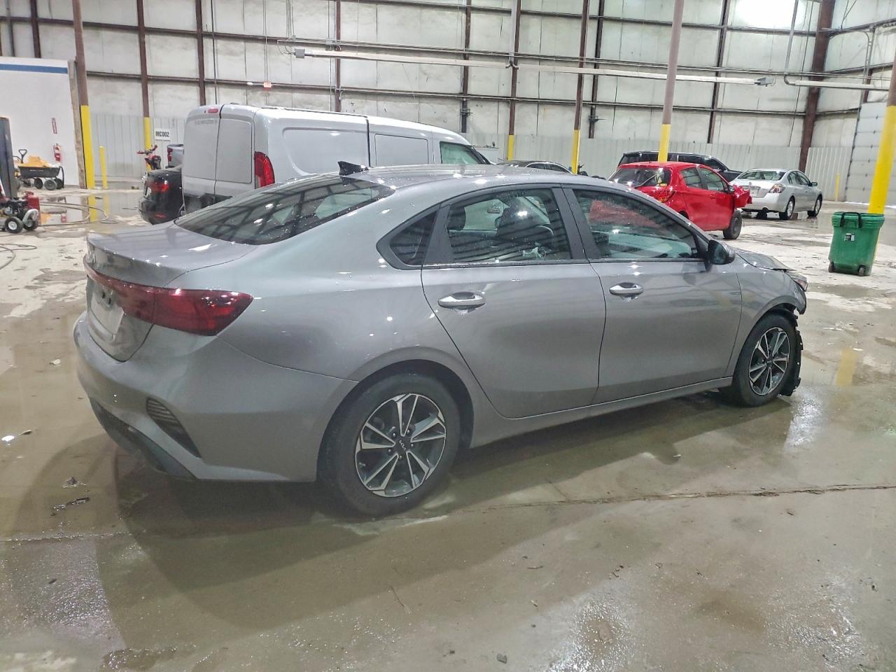 2024 KIA FORTE LXS photo 5