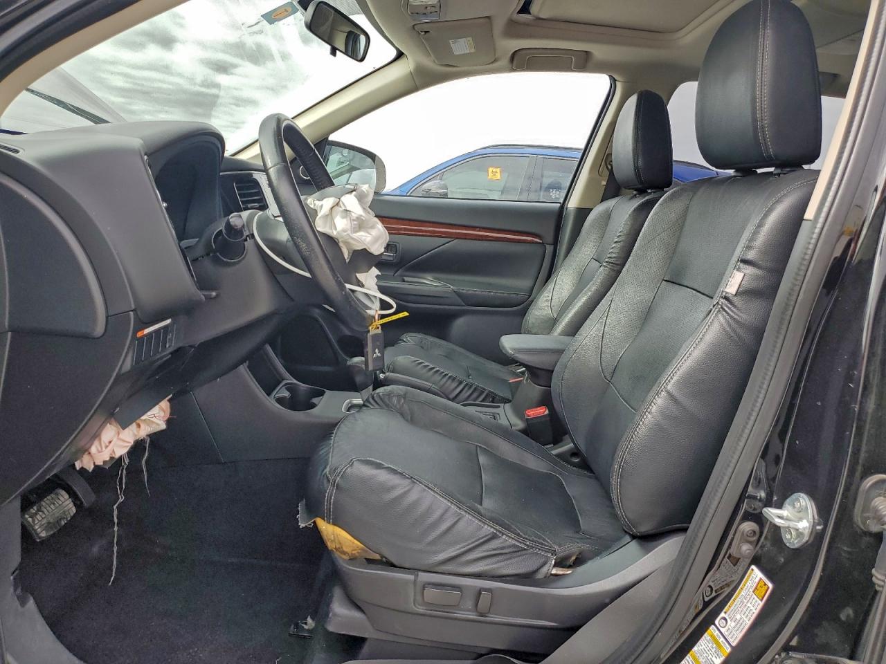 2015 MITSUBISHI OUTLANDER SE photo 7