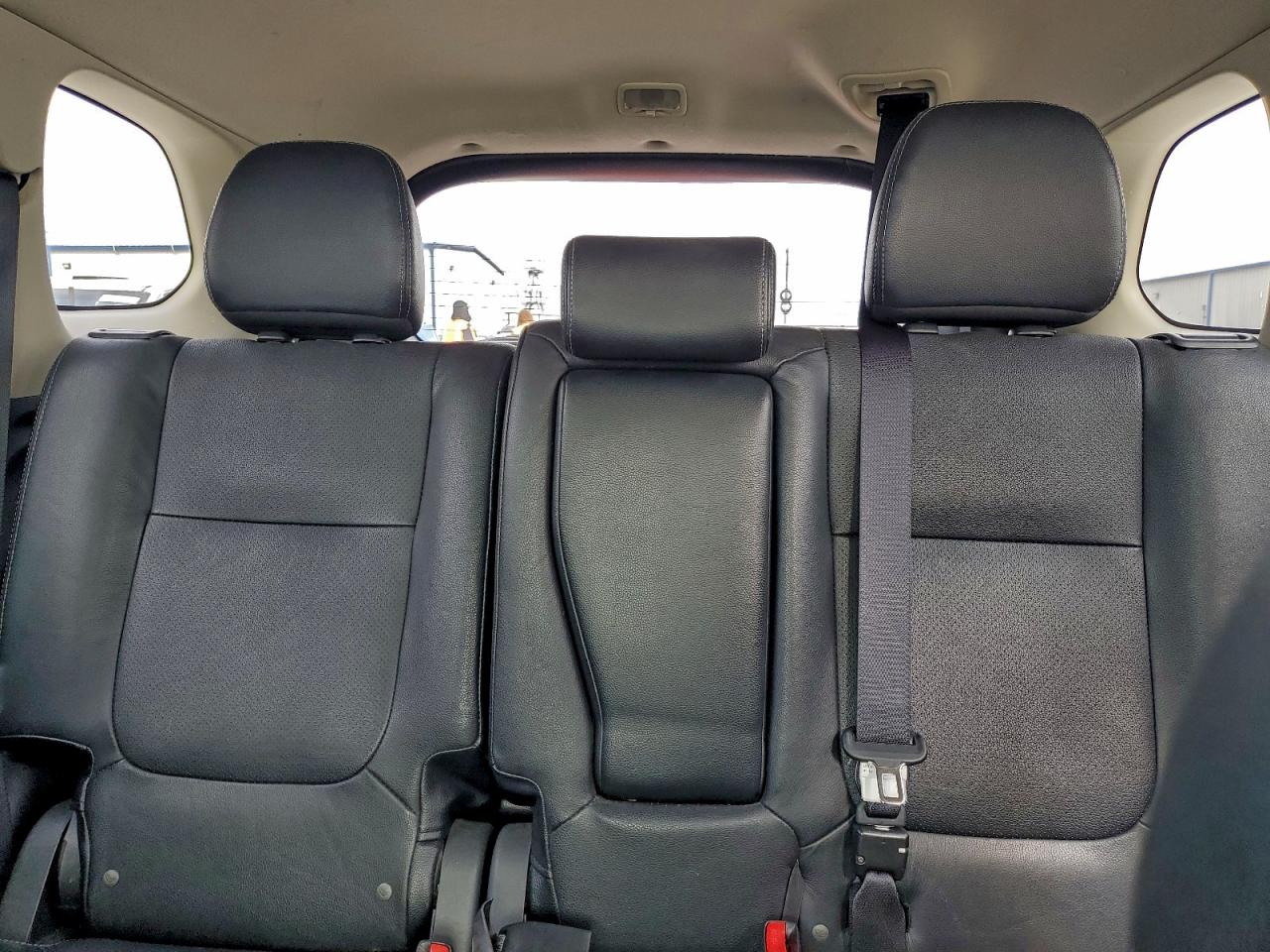 2015 MITSUBISHI OUTLANDER SE photo 10