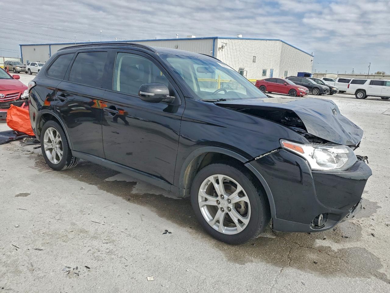 2015 MITSUBISHI OUTLANDER SE photo 4