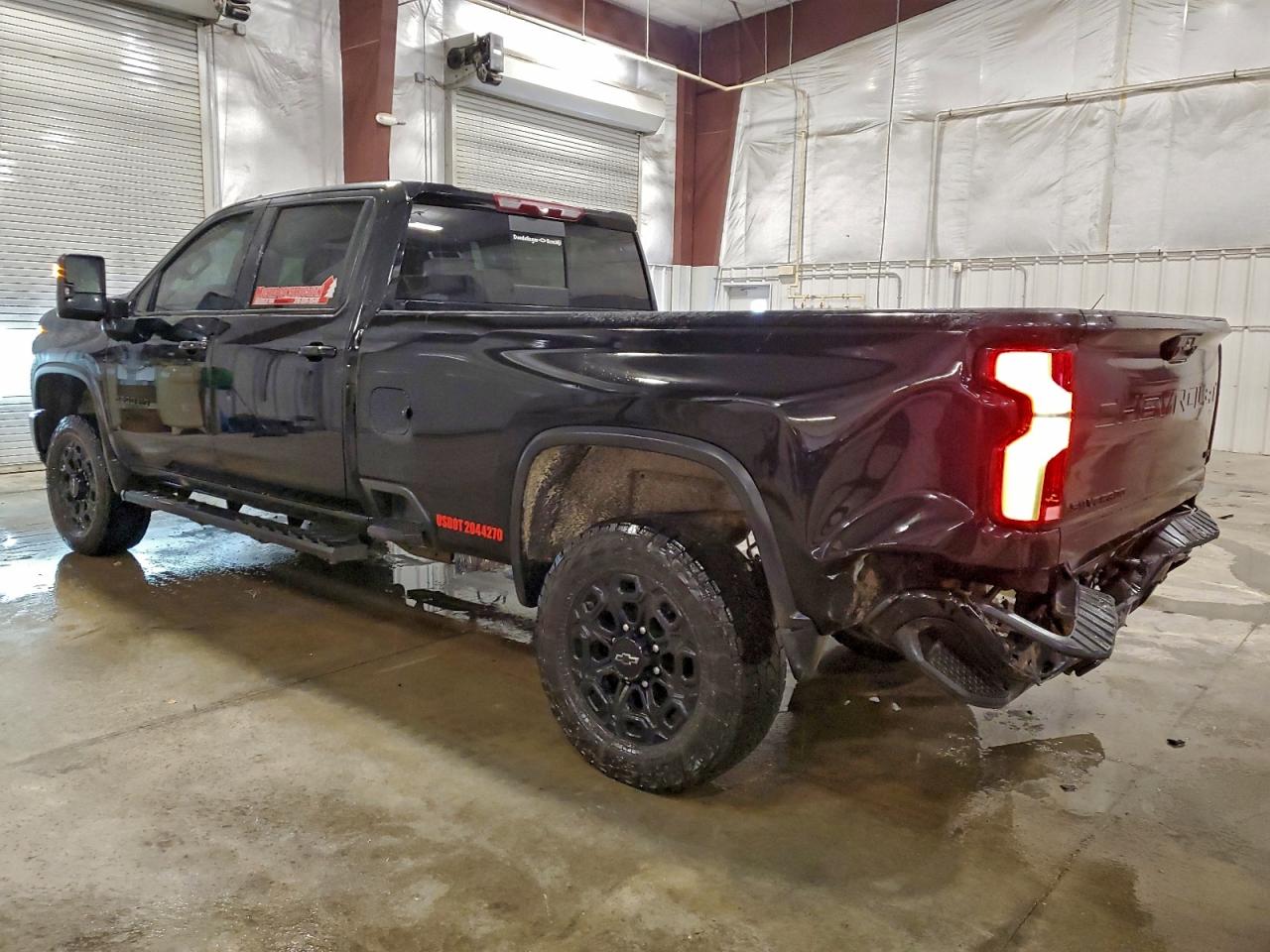 2024 CHEVROLET SILVERADO K2500 HEAVY DUTY LTZ photo 2