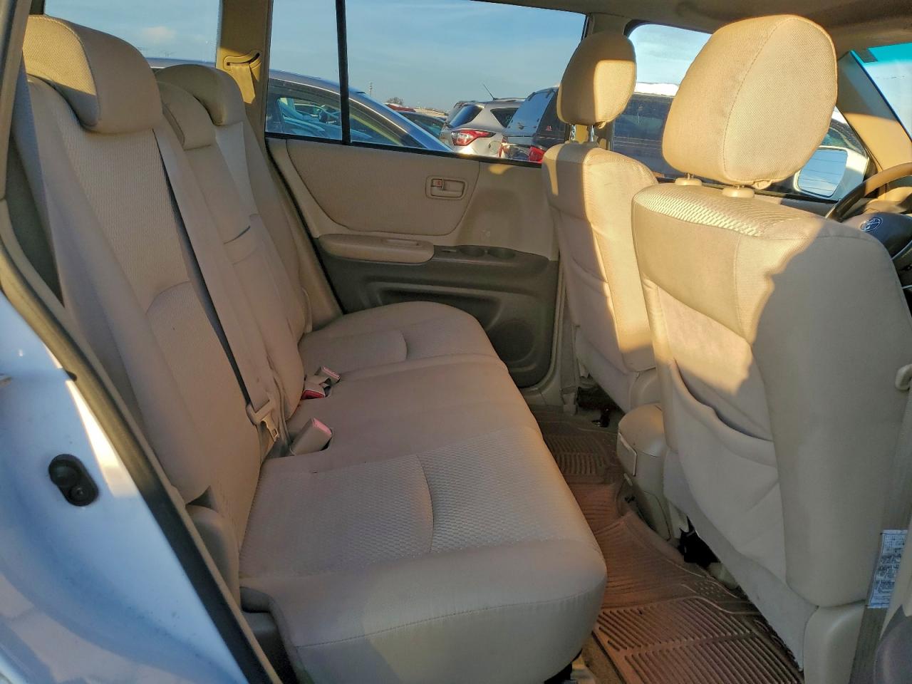 2005 TOYOTA HIGHLANDER photo 10
