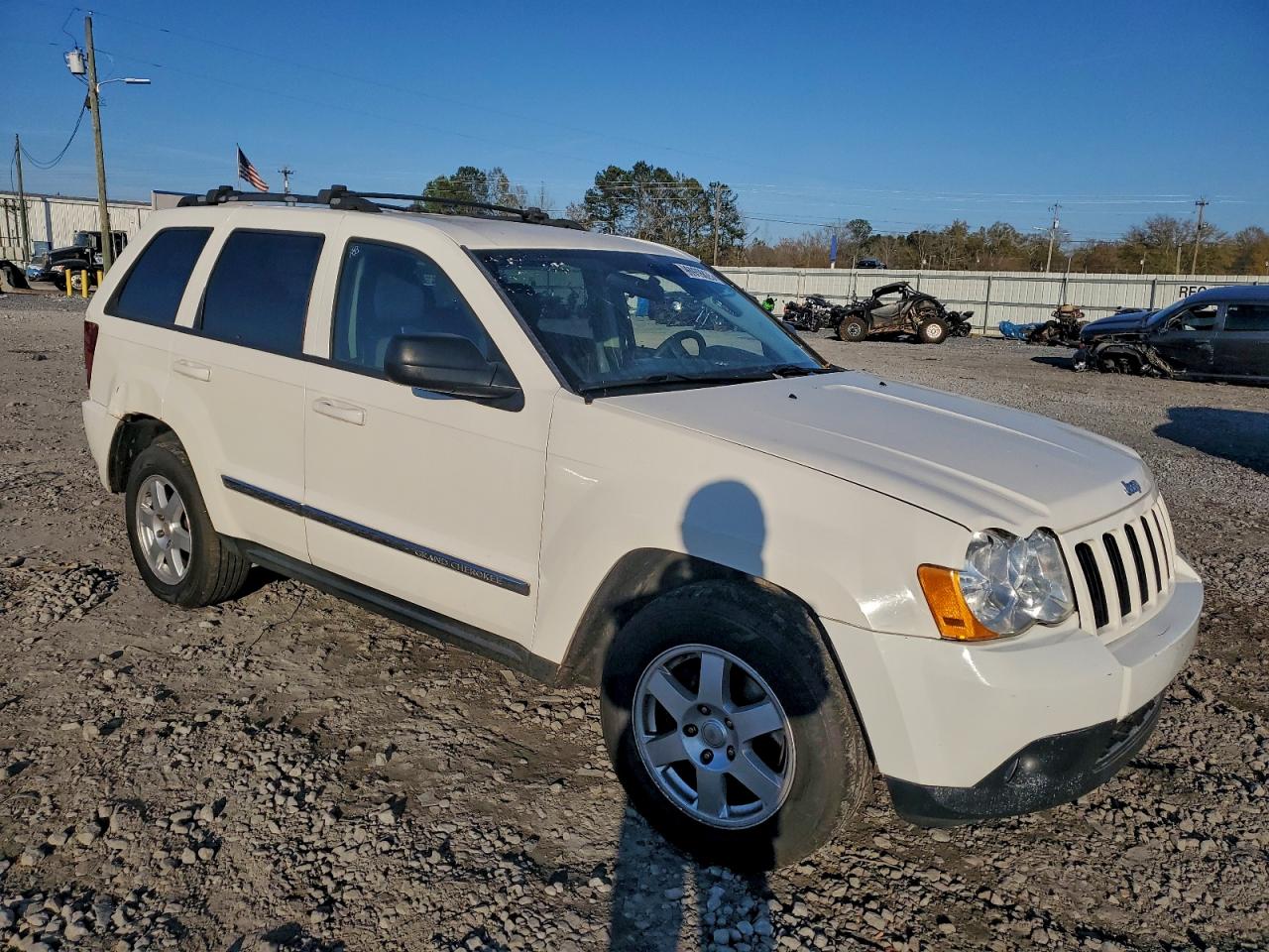 2010 JEEP GRAND CHEROKEE LAREDO photo 7