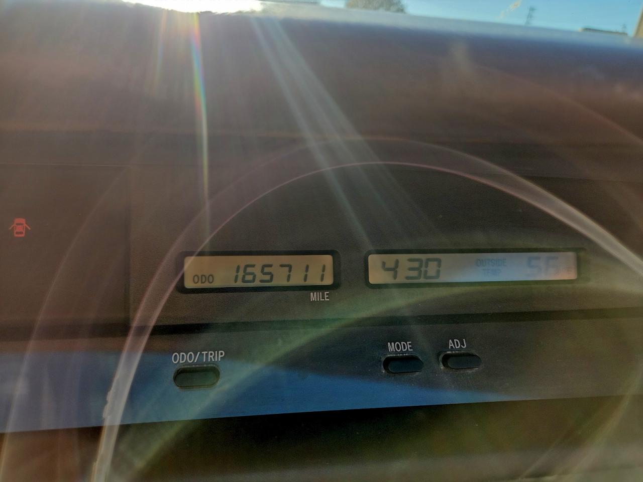 2001 TOYOTA AVALON XL photo 9