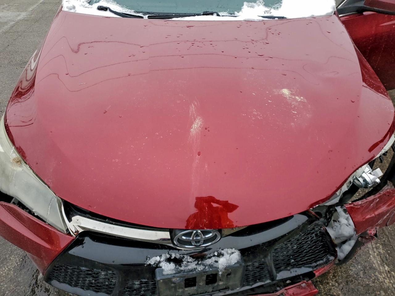 2015 TOYOTA CAMRY LE photo 21