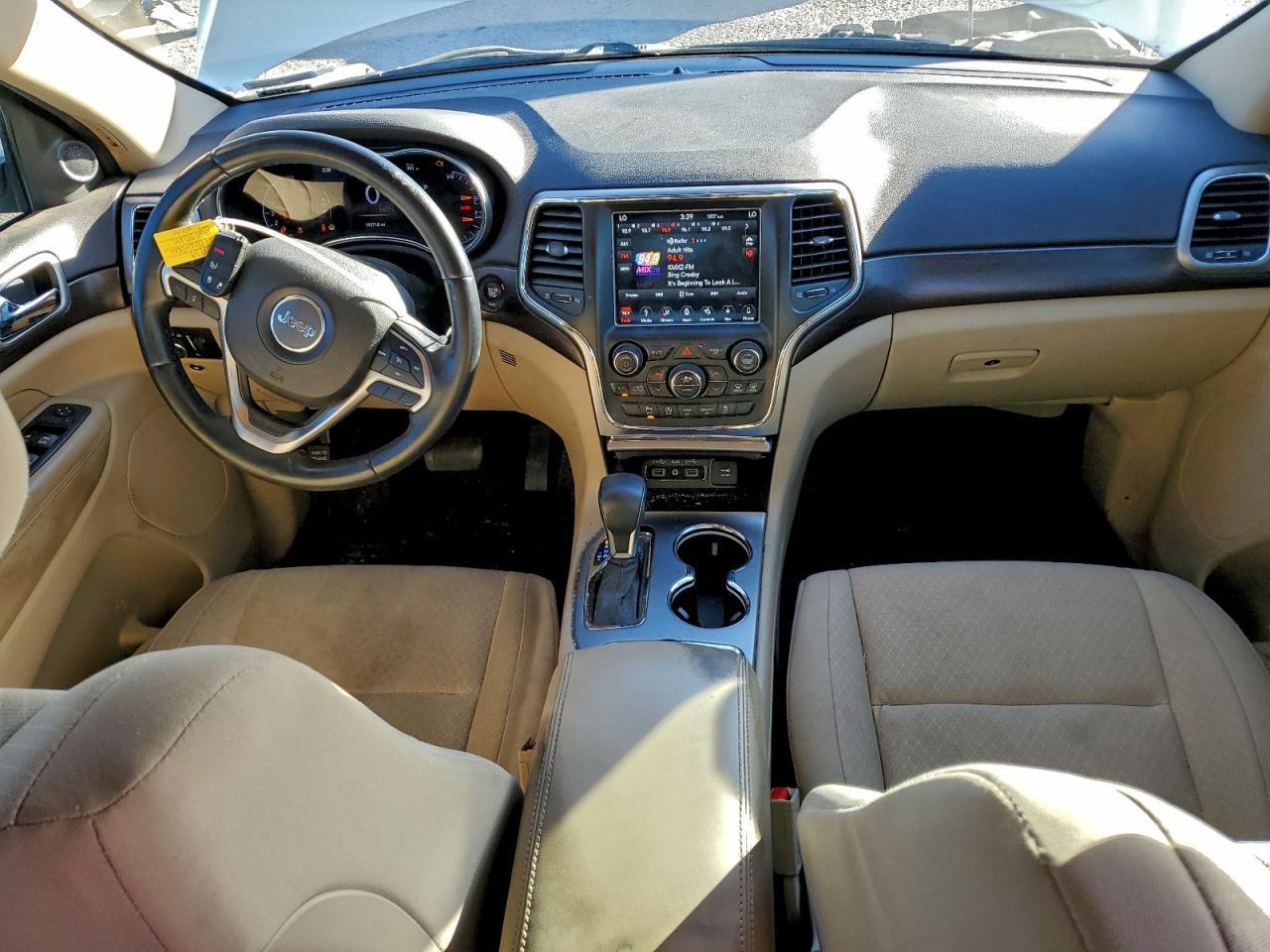 2018 JEEP GRAND CHEROKEE LAREDO photo 8