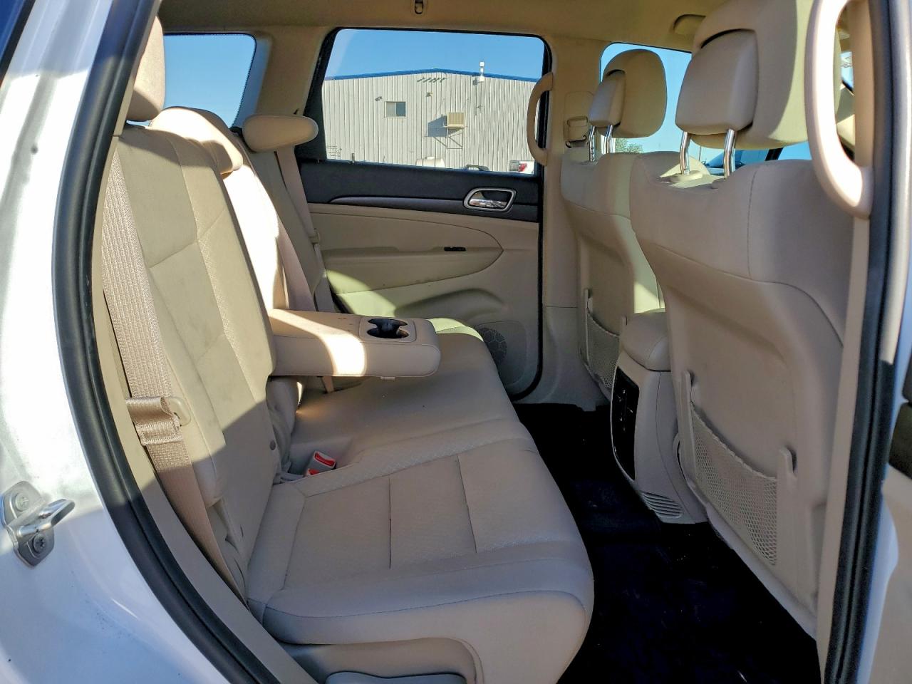 2018 JEEP GRAND CHEROKEE LAREDO photo 10