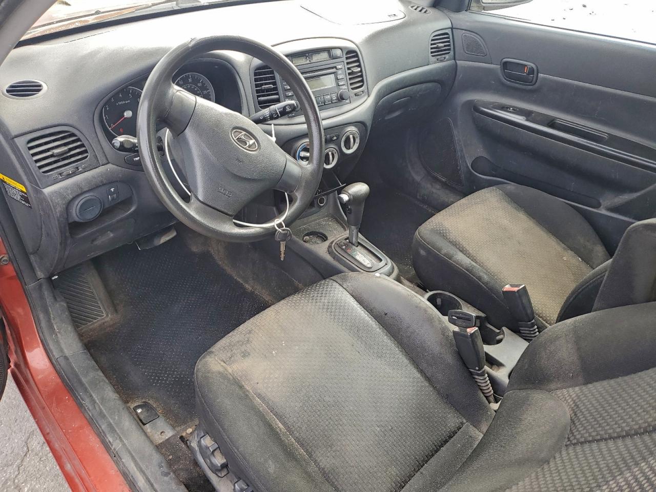 2007 HYUNDAI ACCENT GS photo 8