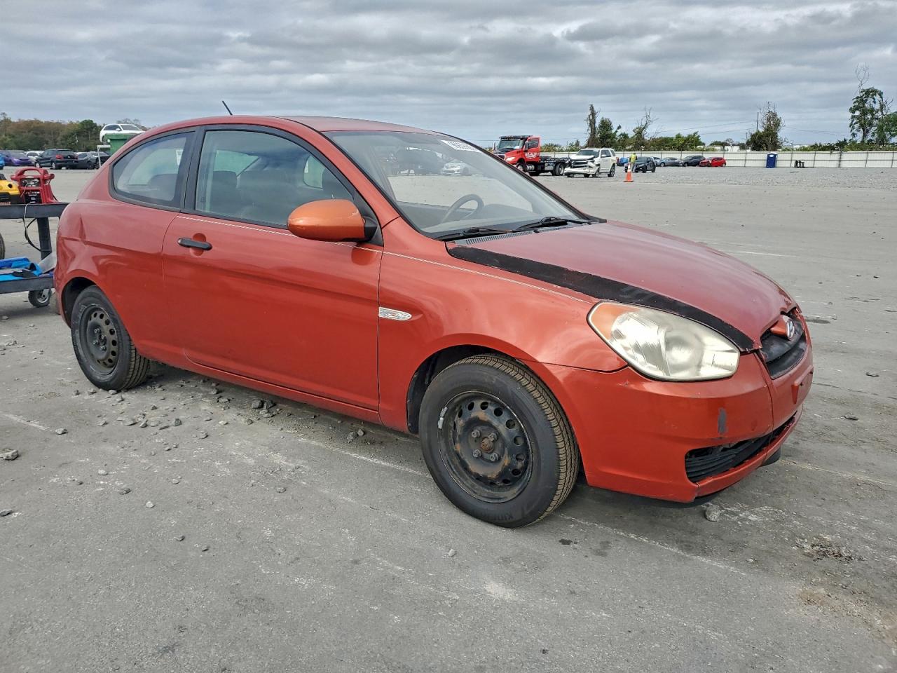 2007 HYUNDAI ACCENT GS photo 4