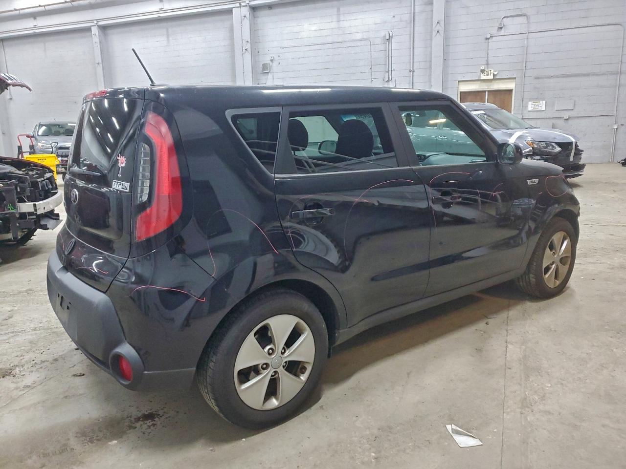 2016 KIA SOUL photo 3