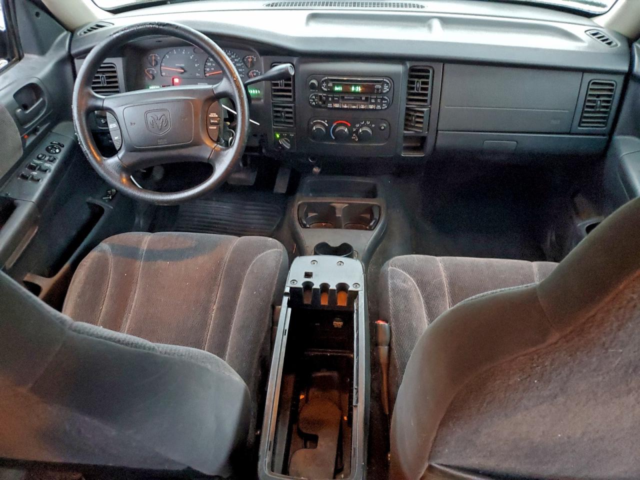 2002 DODGE DAKOTA QUAD SLT photo 15