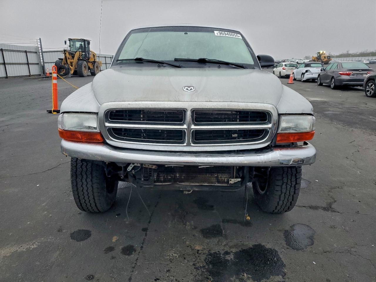 2002 DODGE DAKOTA QUAD SLT photo 9