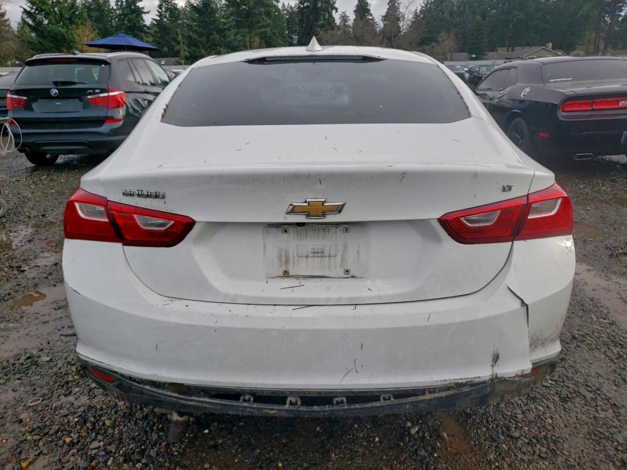 2018 CHEVROLET MALIBU LT photo 11