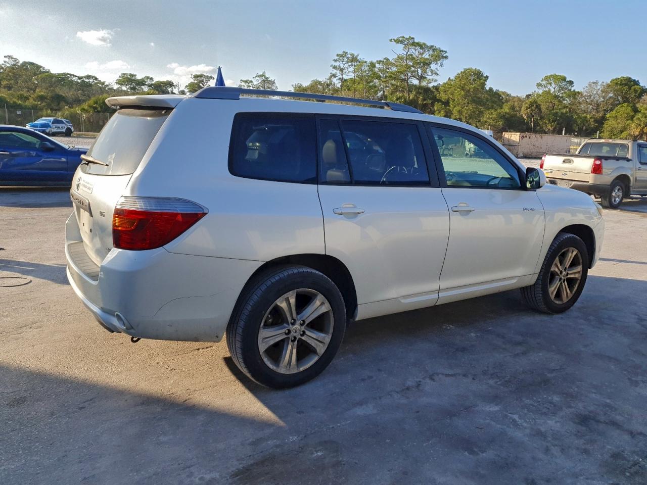 2009 TOYOTA HIGHLANDER SPORT photo 3