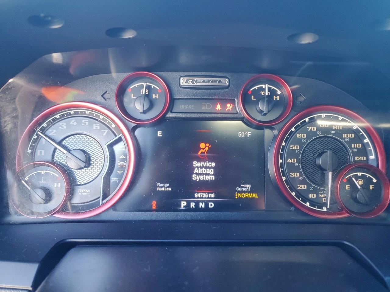 2016 RAM 1500 REBEL photo 9