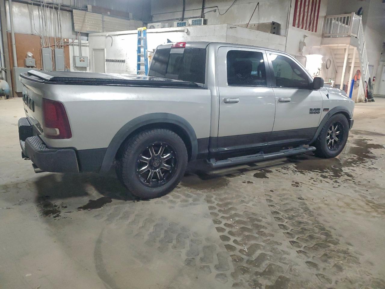 2016 RAM 1500 REBEL photo 3
