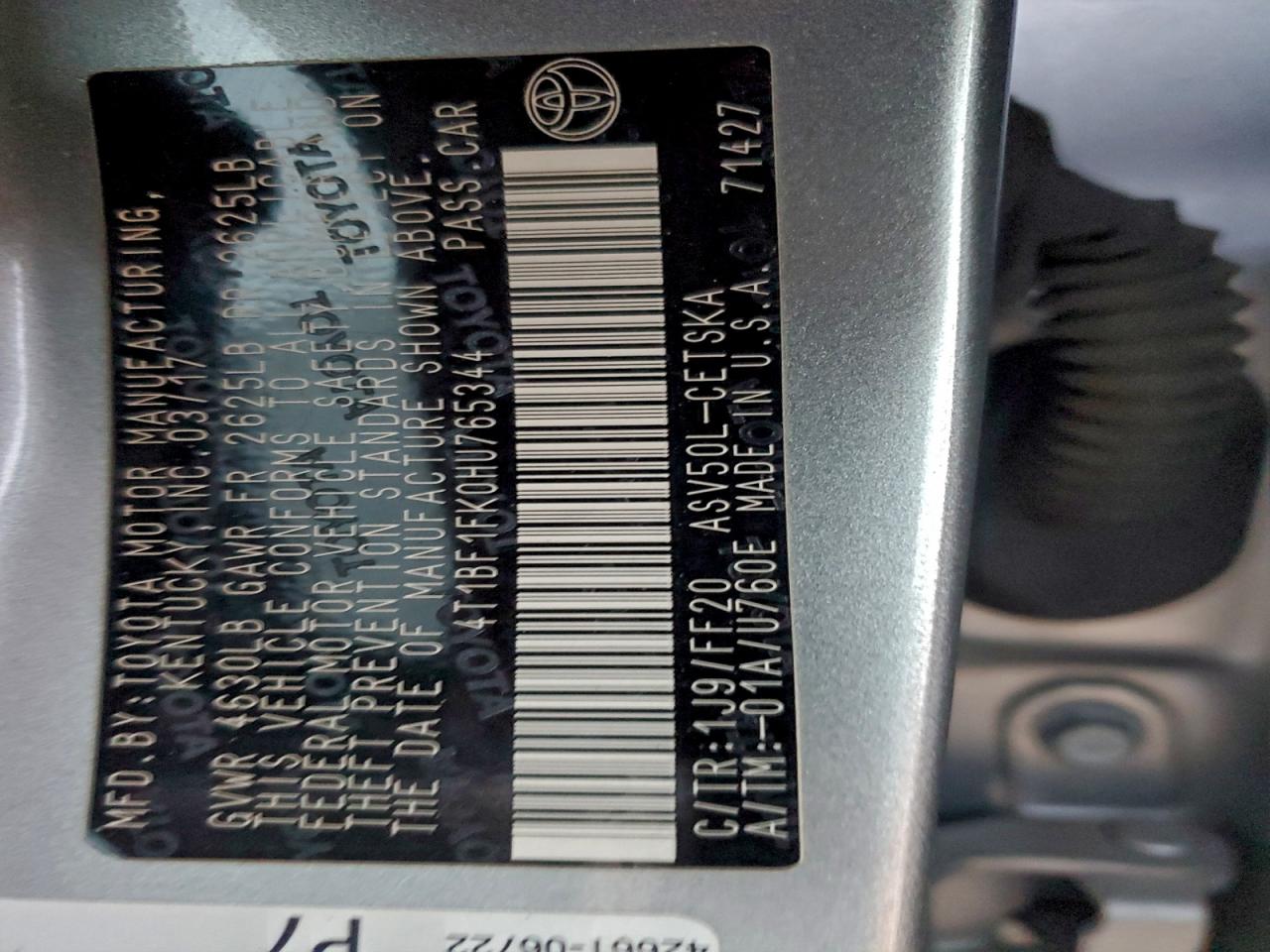 2017 TOYOTA CAMRY LE photo 13