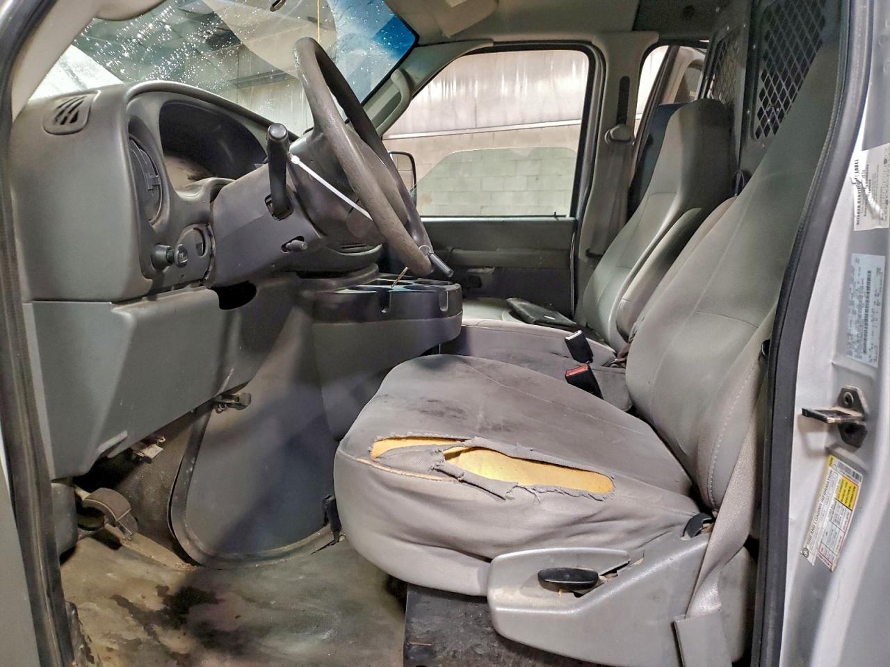 2008 FORD ECONOLINE E150 VAN photo 7