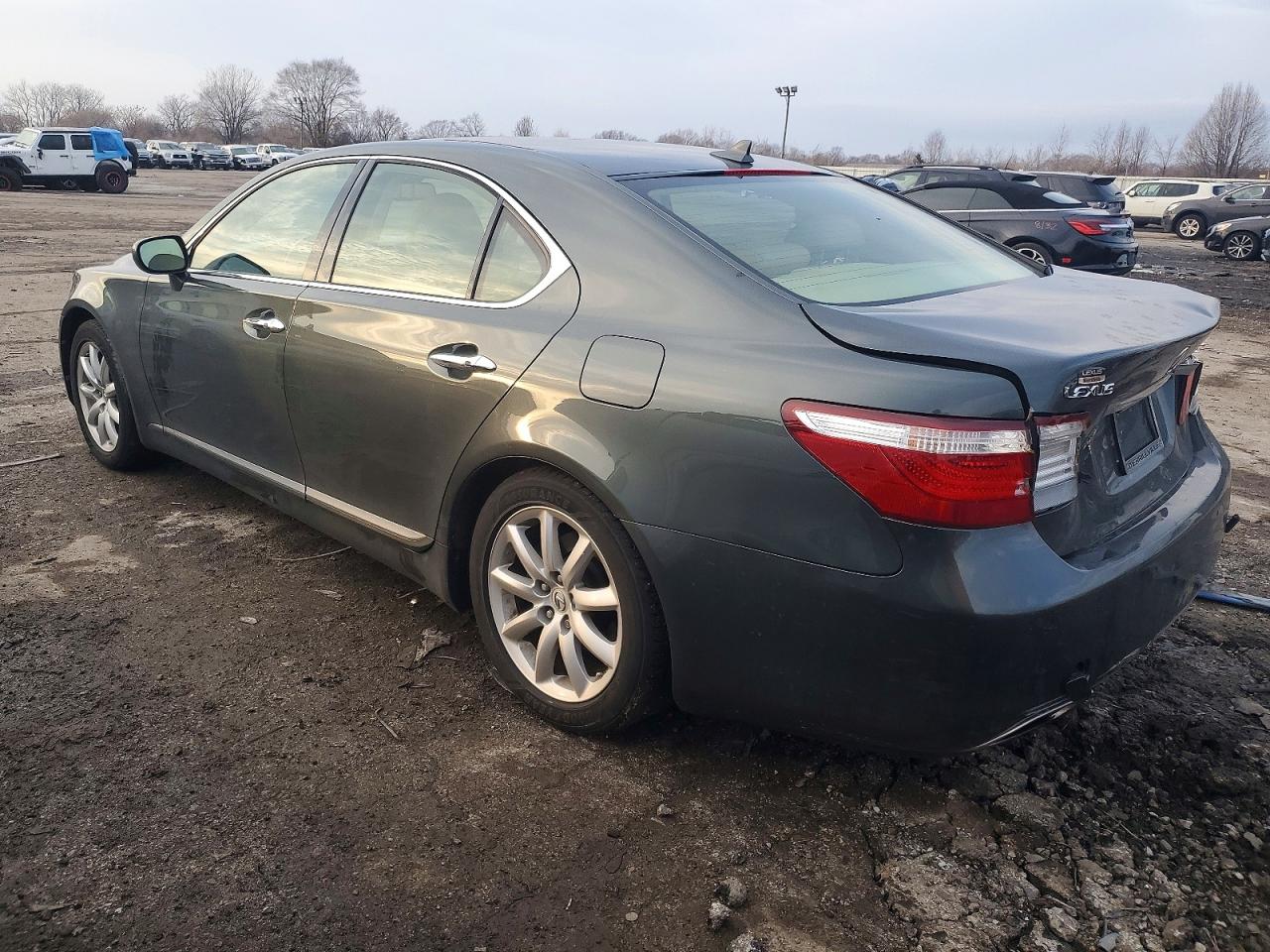 2008 LEXUS LS 460 photo 2