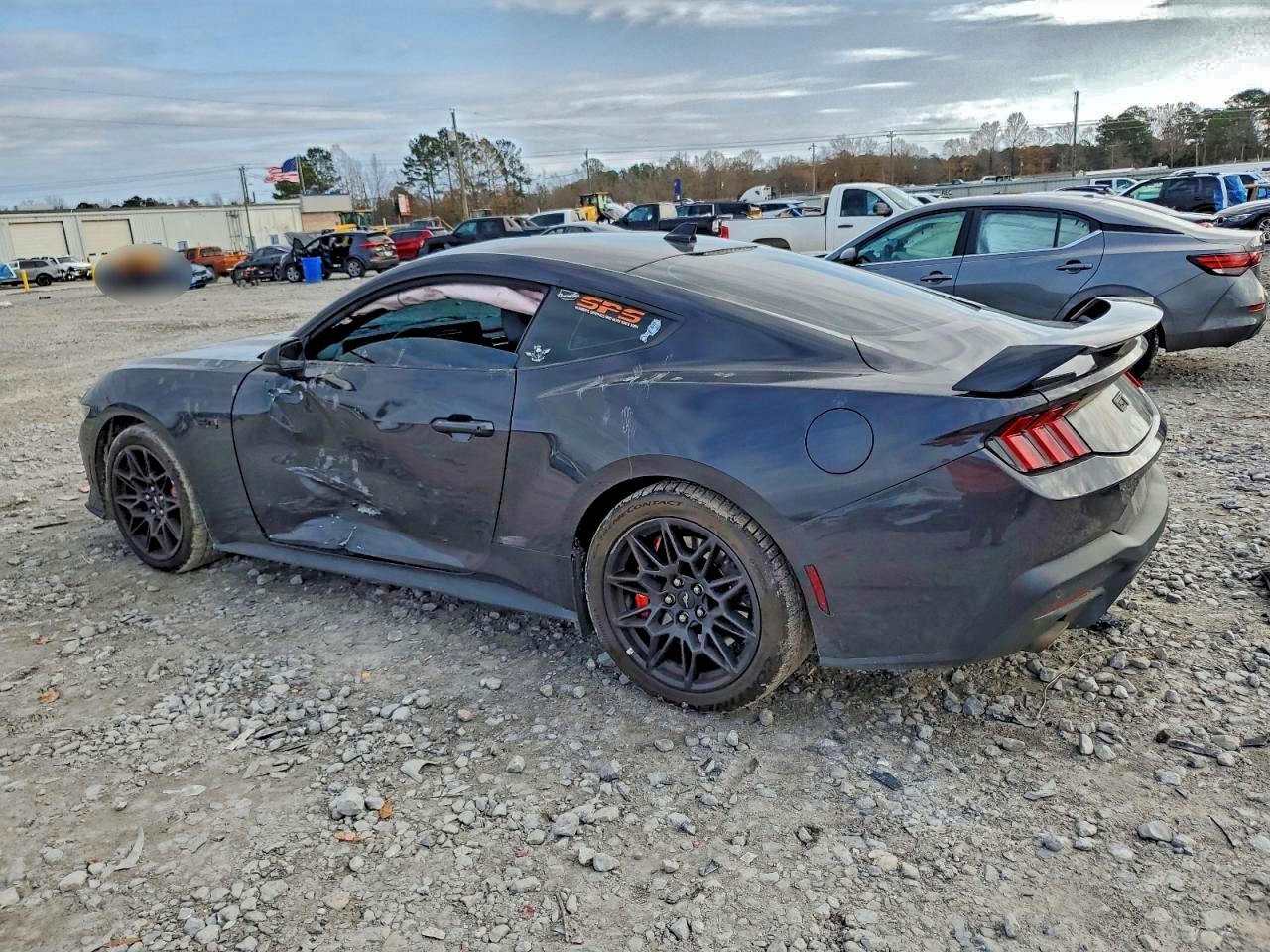 2024 FORD MUSTANG GT photo 2
