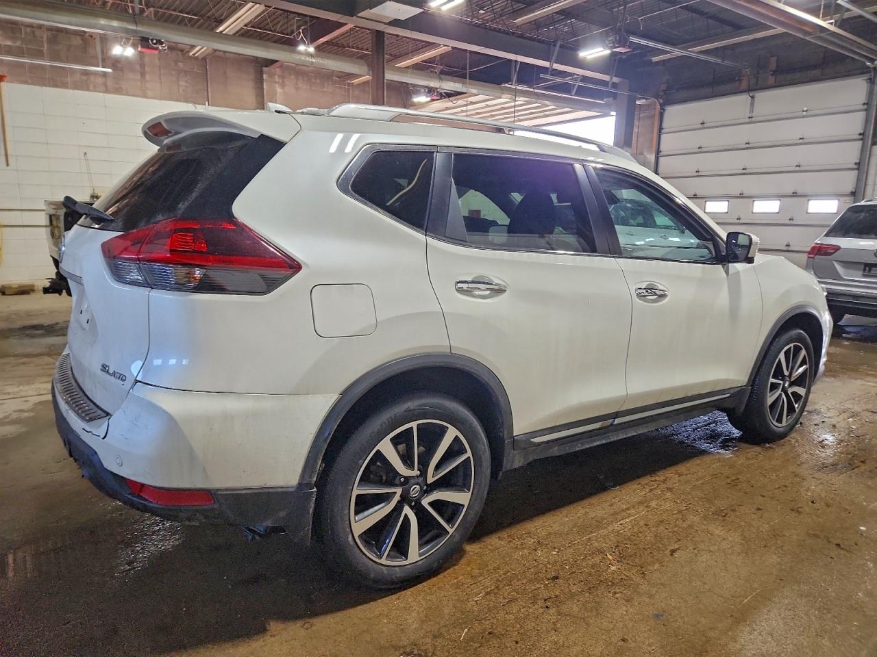 2019 NISSAN ROGUE S photo 3
