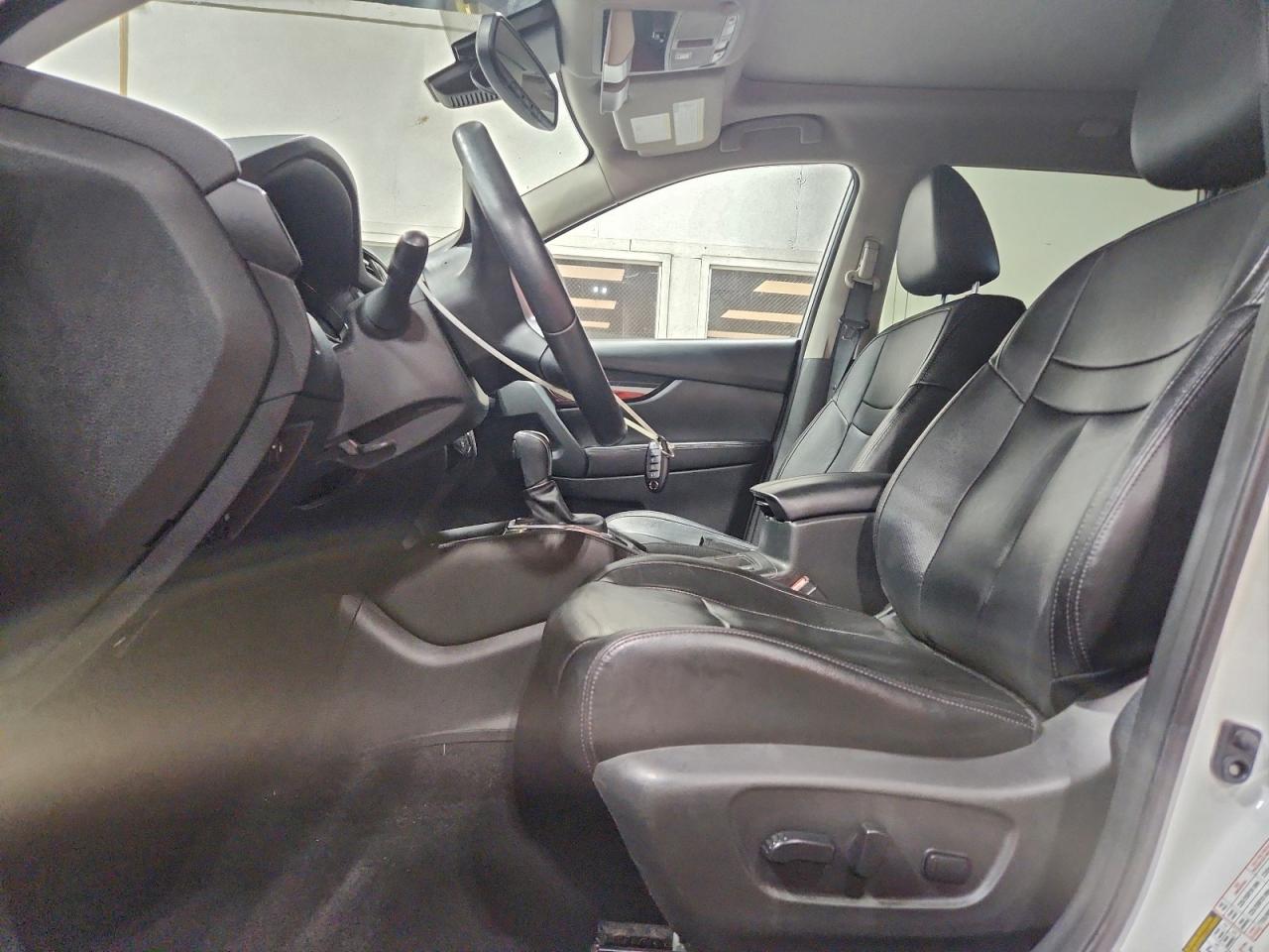 2019 NISSAN ROGUE S photo 7