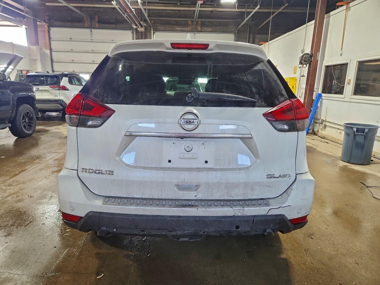 2019 NISSAN ROGUE S photo 6