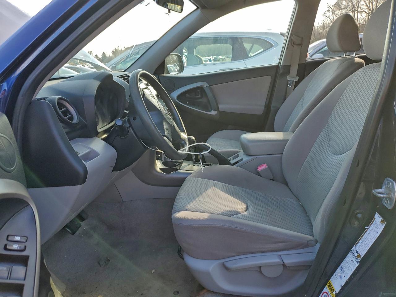 2006 TOYOTA RAV4 photo 7