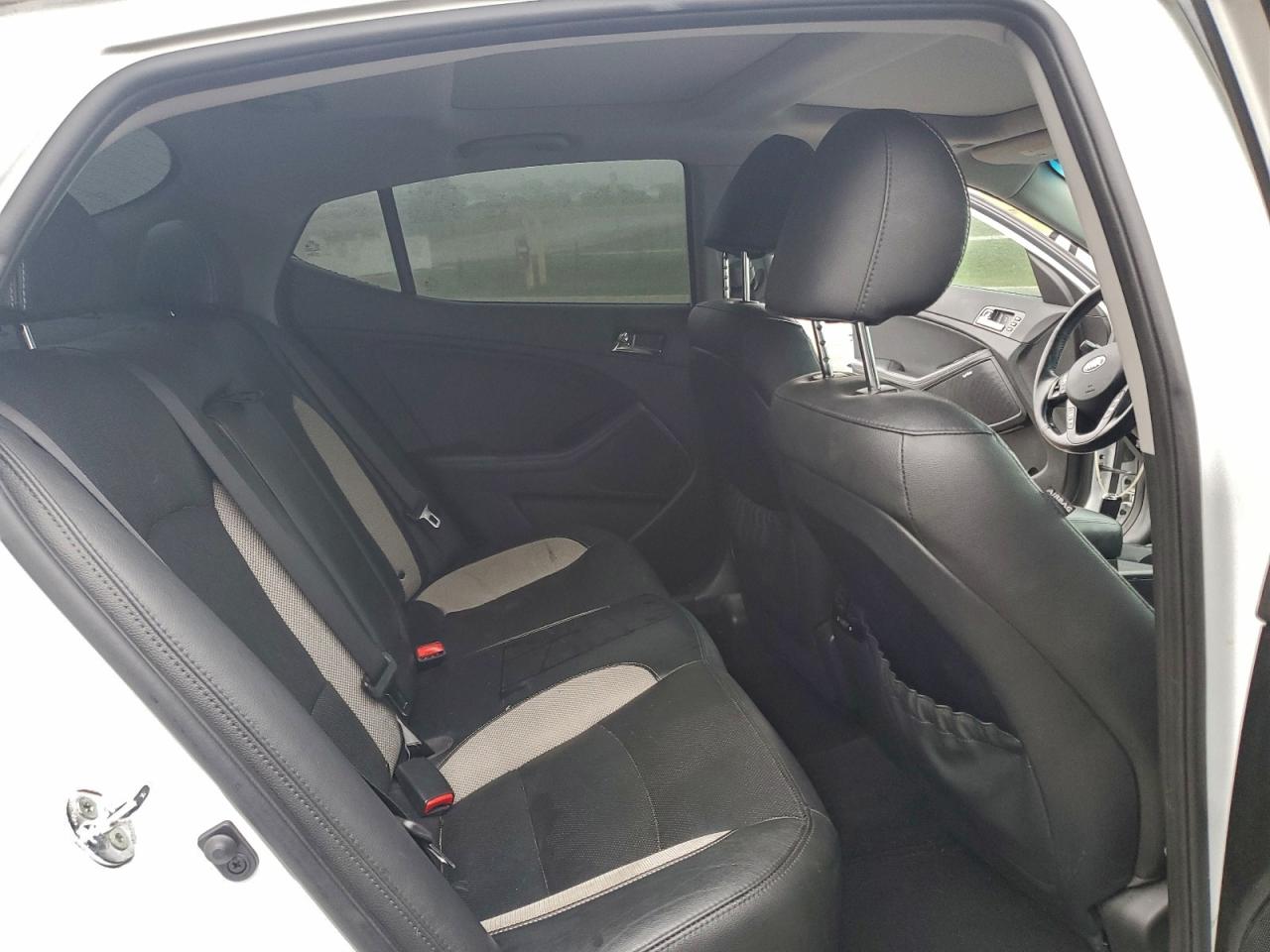 2013 KIA OPTIMA SX photo 10